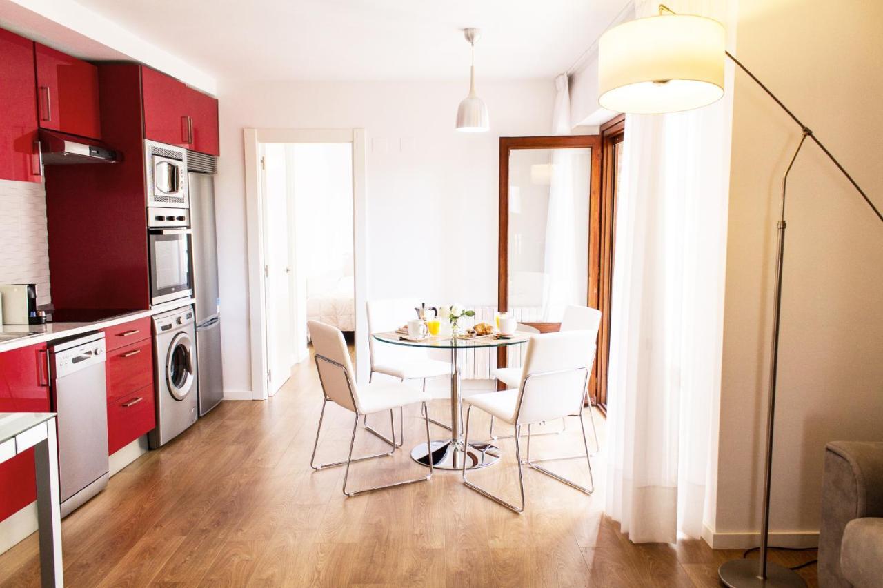 Apartamento Con Vistas En Centro Historico Zaragoza Exteriör bild