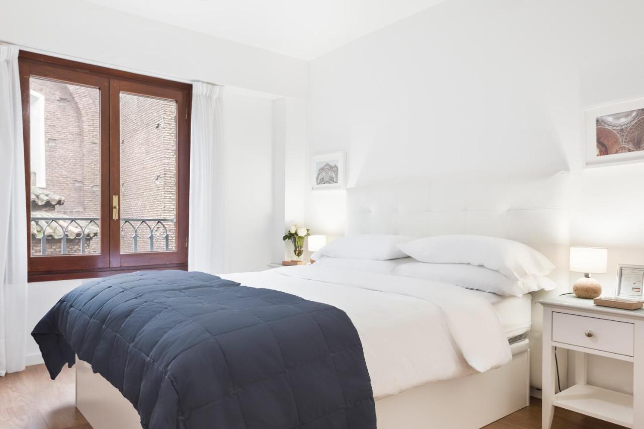 Apartamento Con Vistas En Centro Historico Zaragoza Exteriör bild