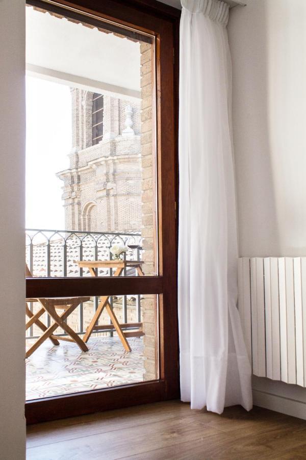 Apartamento Con Vistas En Centro Historico Zaragoza Exteriör bild